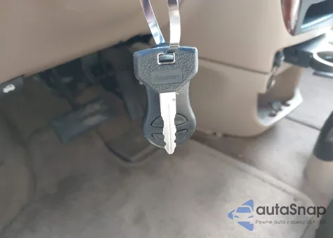 2002 Chrysler Town & Country Lx из США, поврежденный, VIN 2C8GP44342R686041